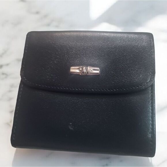 Longchamp Black Leather COMPACT Wallet In EUC - Picture 1 of 10